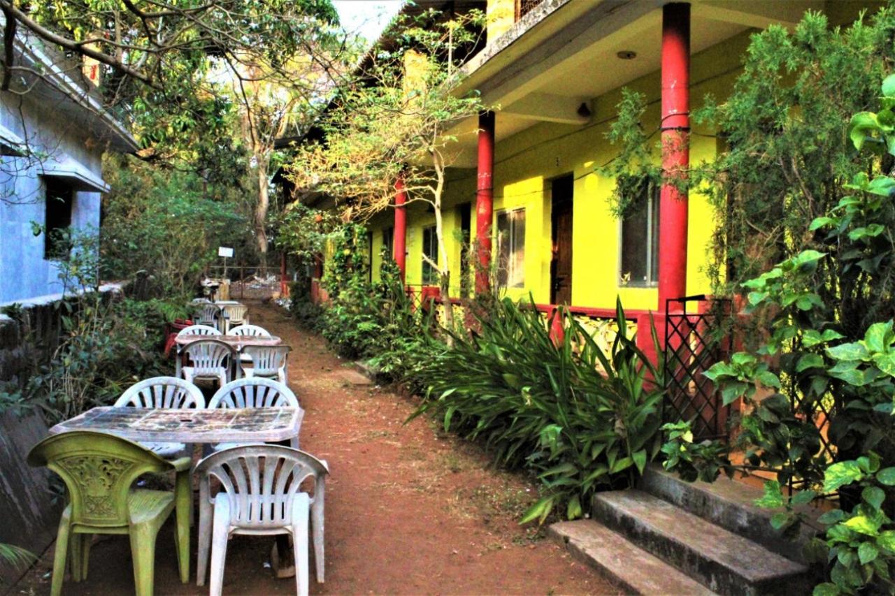 Private Rooms Near Chapora Fort Vagator Exterior foto